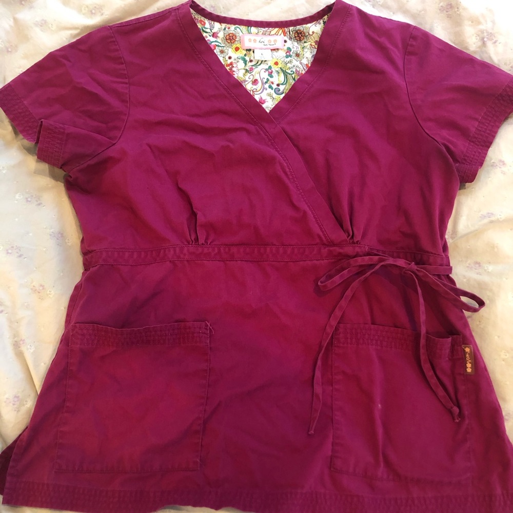 Koi scrub top
